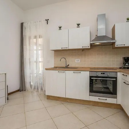 Four-bedroom In Muline 솔리네