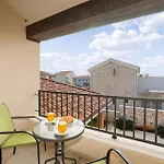 Four-bedroom In Muline