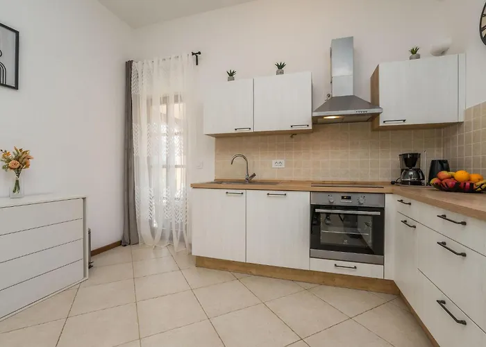 Four-bedroom In Muline Soline (Dalmatia)