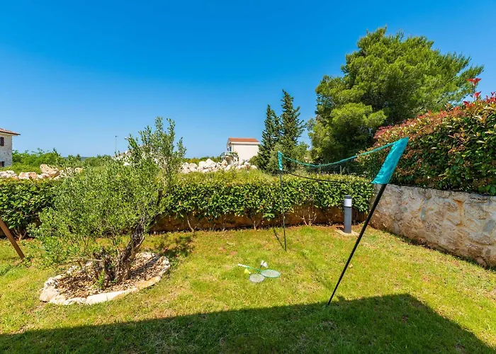 Four-bedroom In Muline Сasa de vacaciones Soline (Dalmatia)